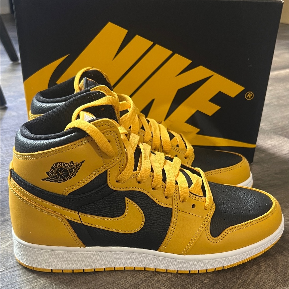 NEW Nike Air Jordan 1 Retro High OG GS Black Yellow High-Top Sneakers size 6.5Y